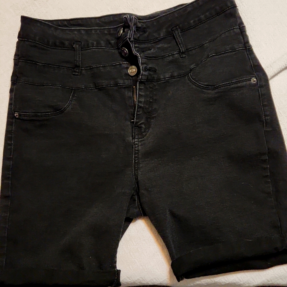 woman's shorts